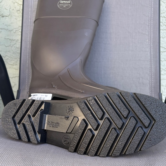 Servus Men's Brown Waterproof Boots size: 10 - Picture 8 of 8